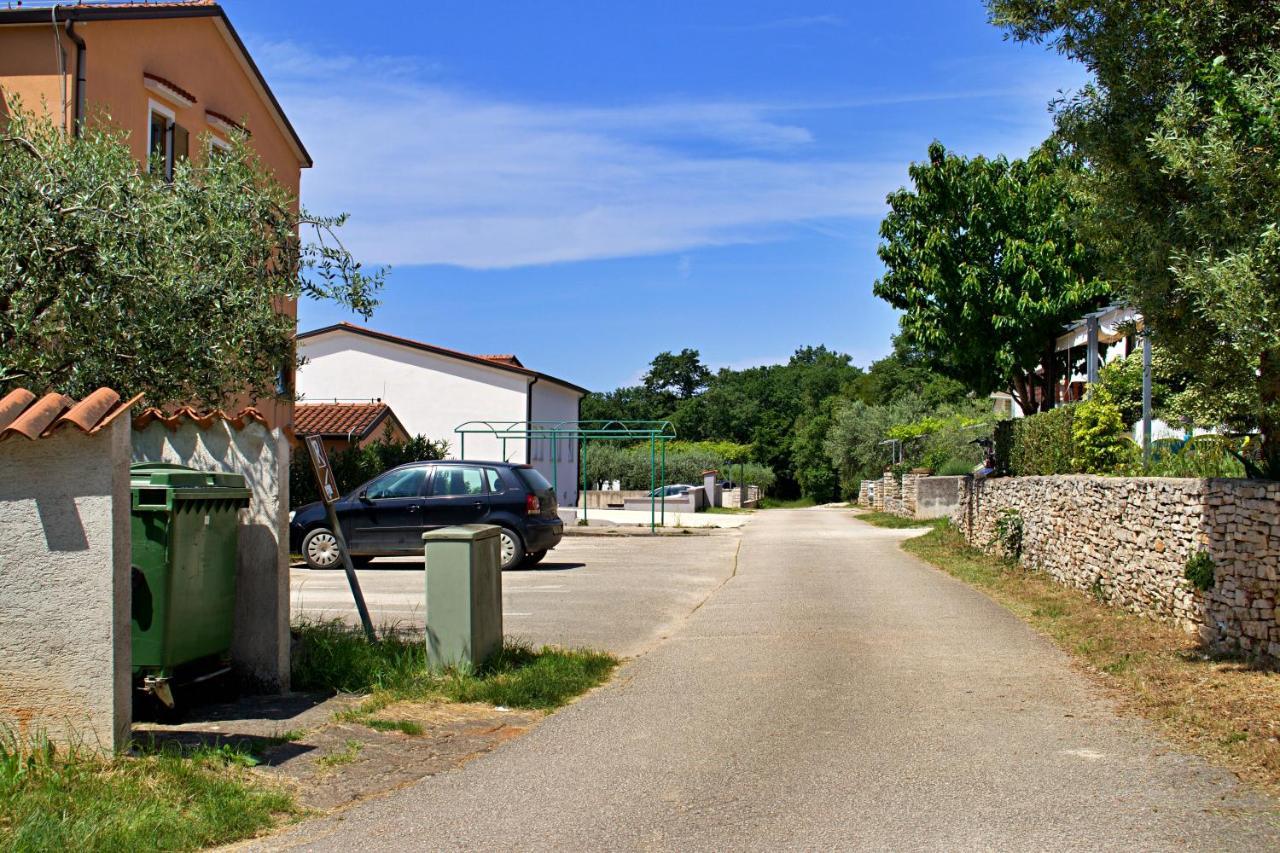 Apartments Kanegra Umag Exteriör bild